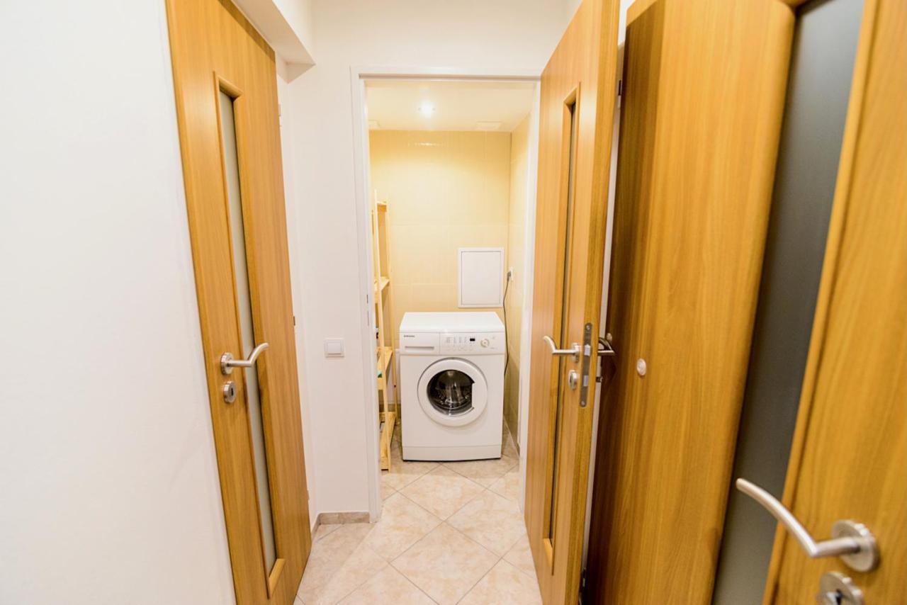 Ground Floor Apartment Praha Exteriér fotografie
